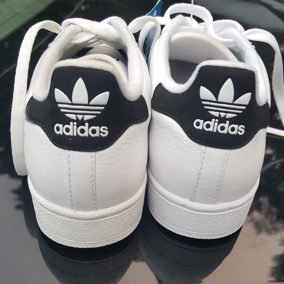 Adidas Originals Halfshell low top shoes - Picture 7 of 9